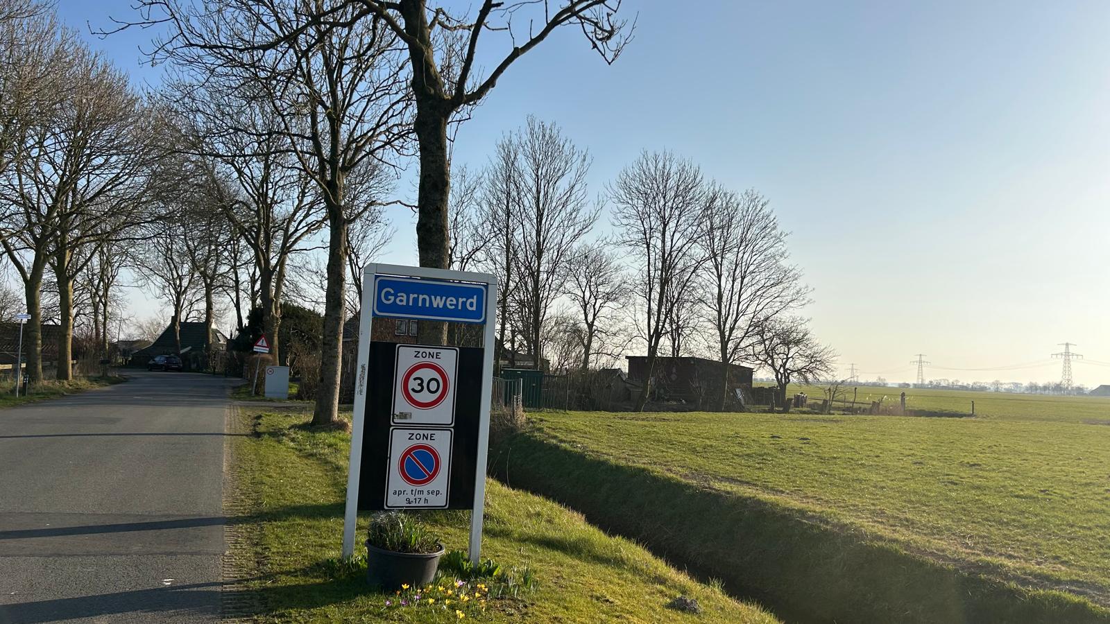 Plaatsnaambord - Garnwerd