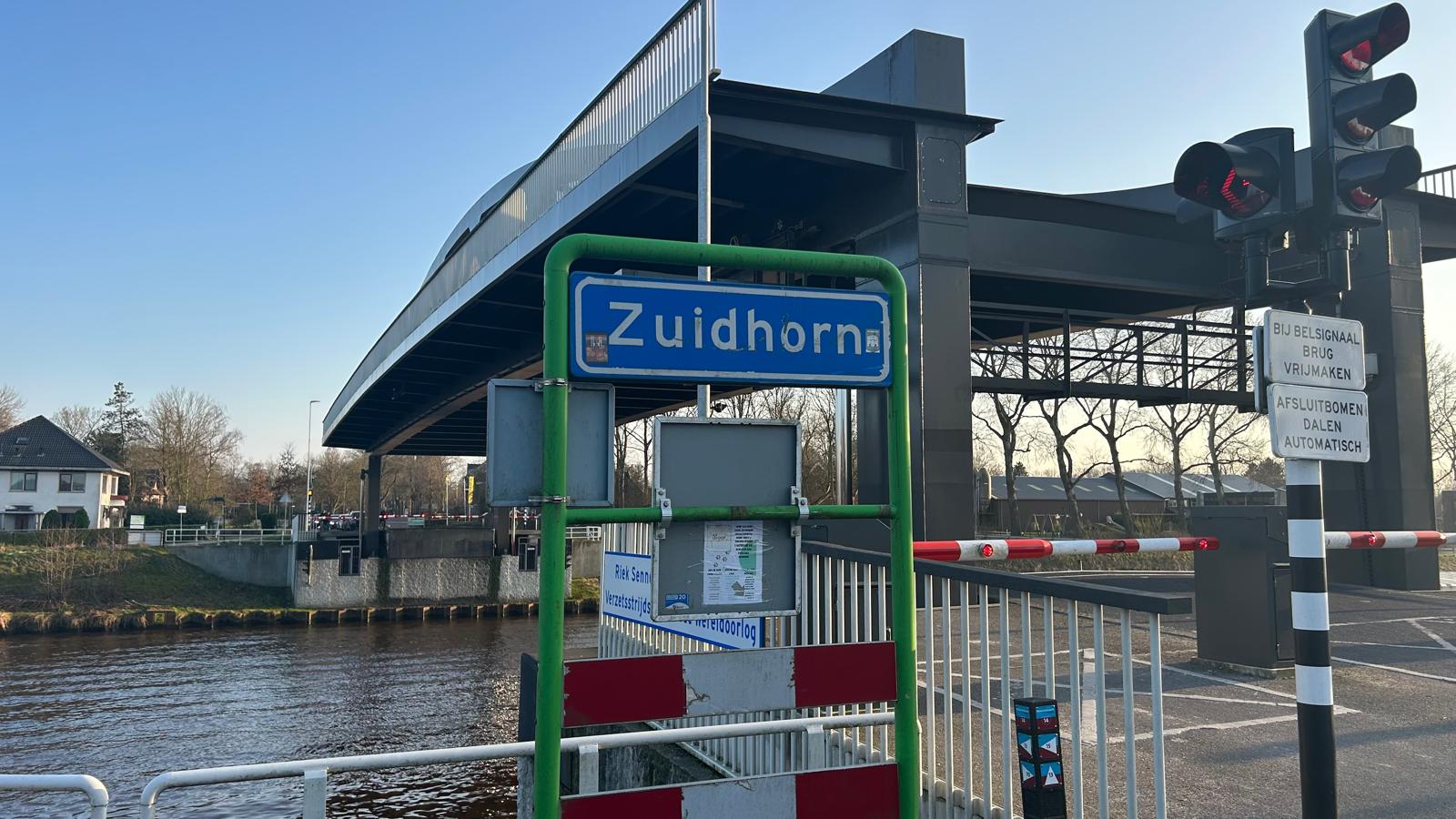 Plaatsnaambord - Zuidhorn
