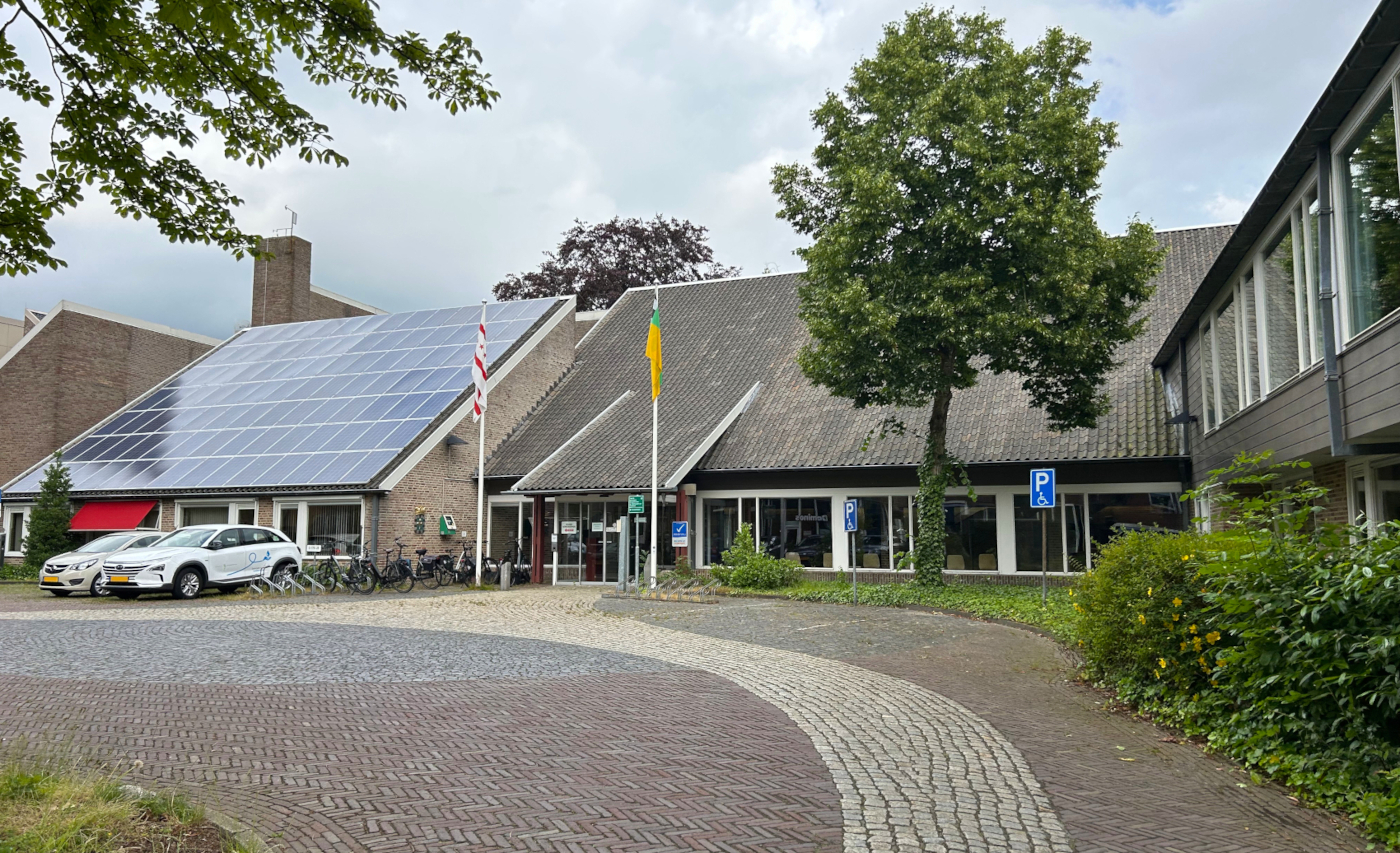 zijgebouw Gemeentehuis Roden_EvertBuiten