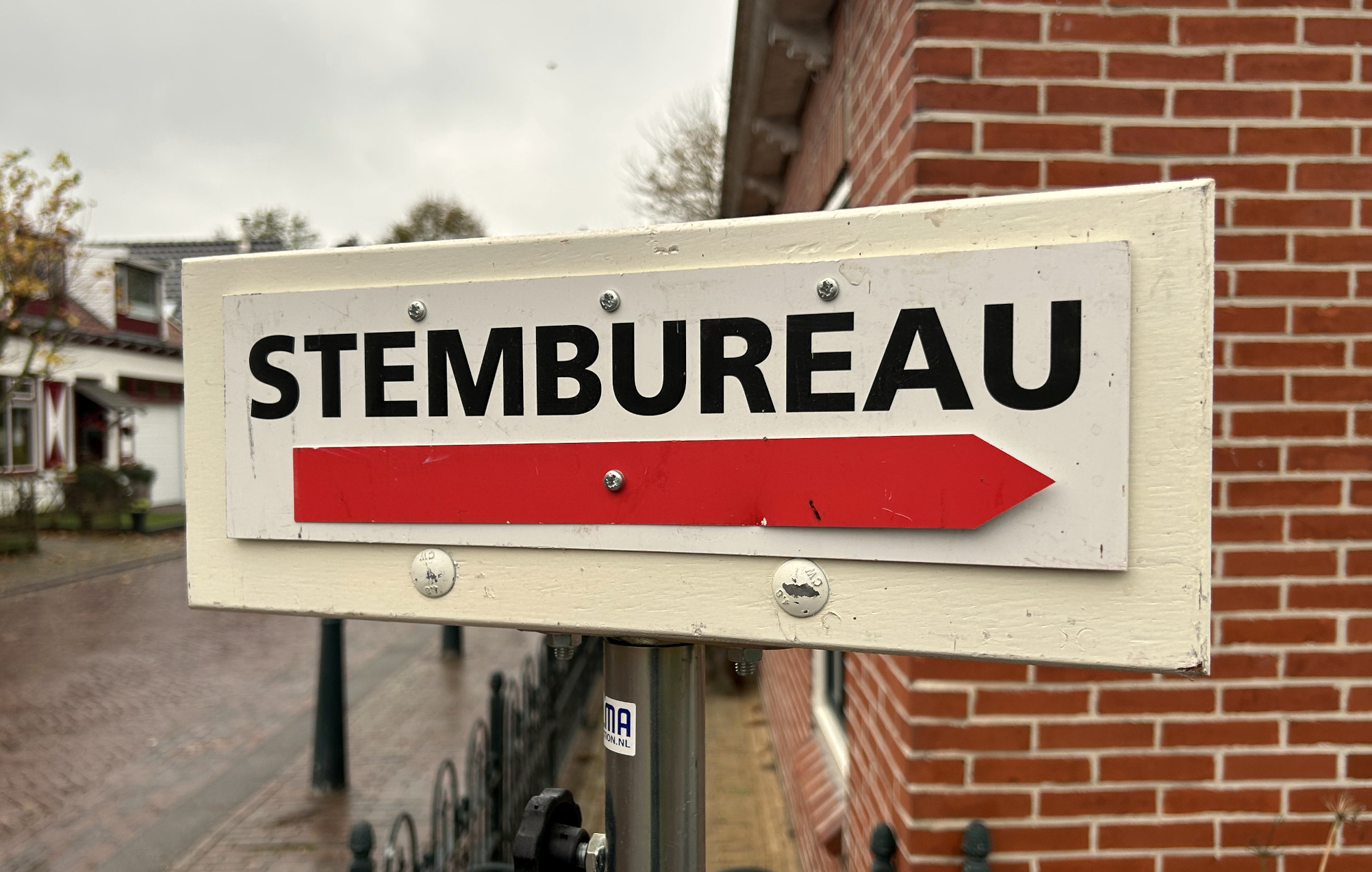 bord stembureau Enumatil - EvertBuiten