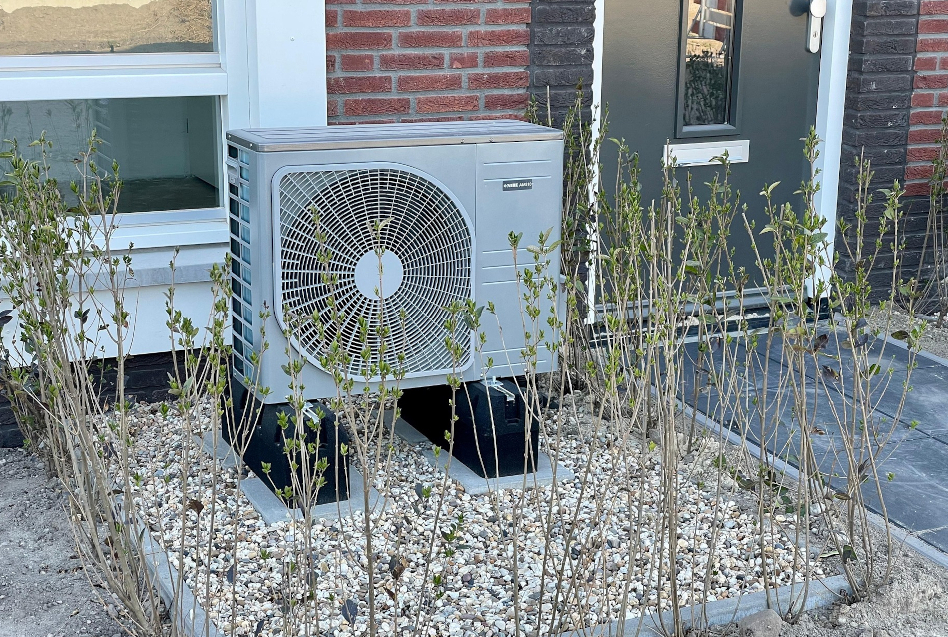 warmtepomp buitendeel Pixabay6209793_1920