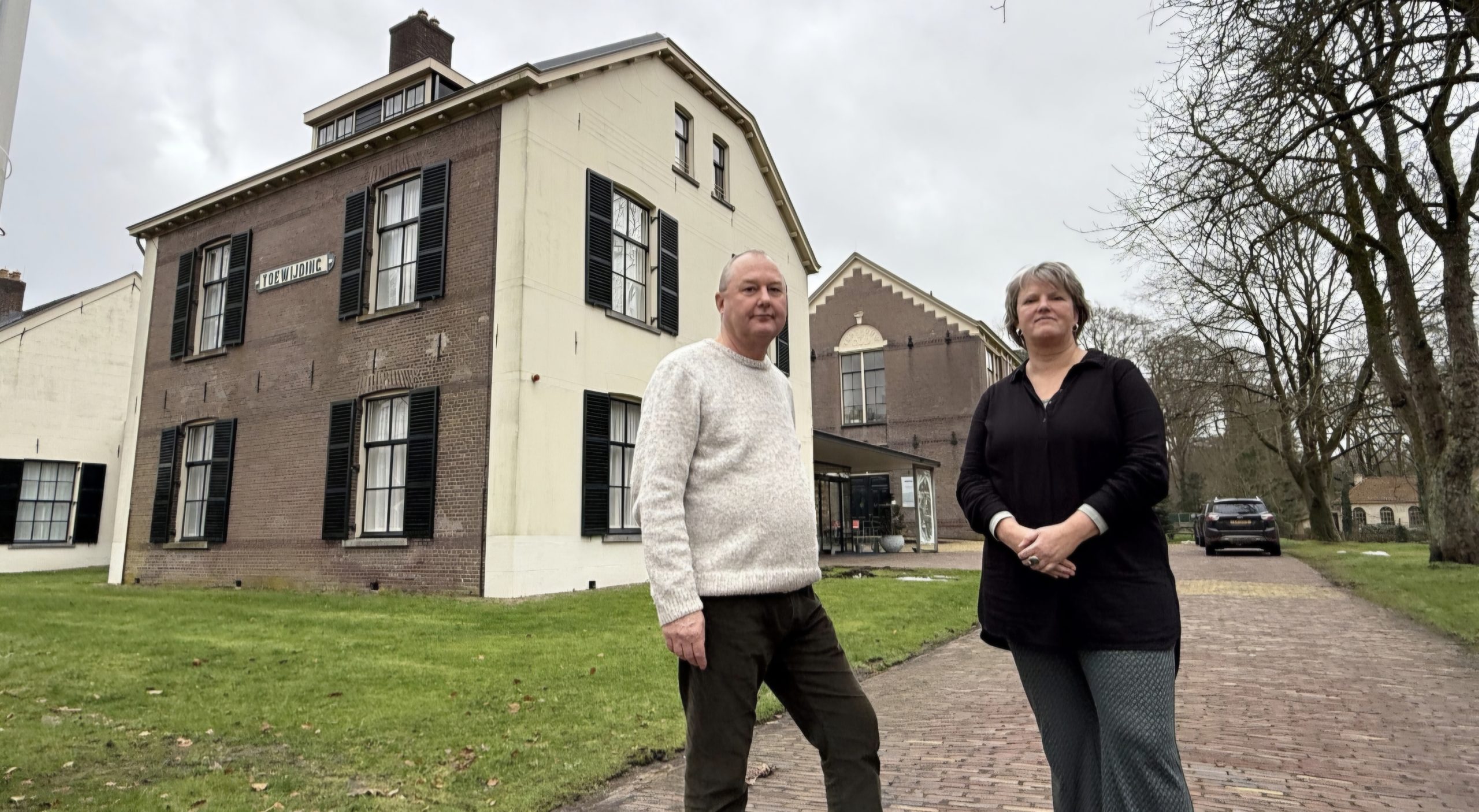 Eigenaren Bitter en Zoet Veenhuizen Loes Talens (56) en Rik Dortmond (59)