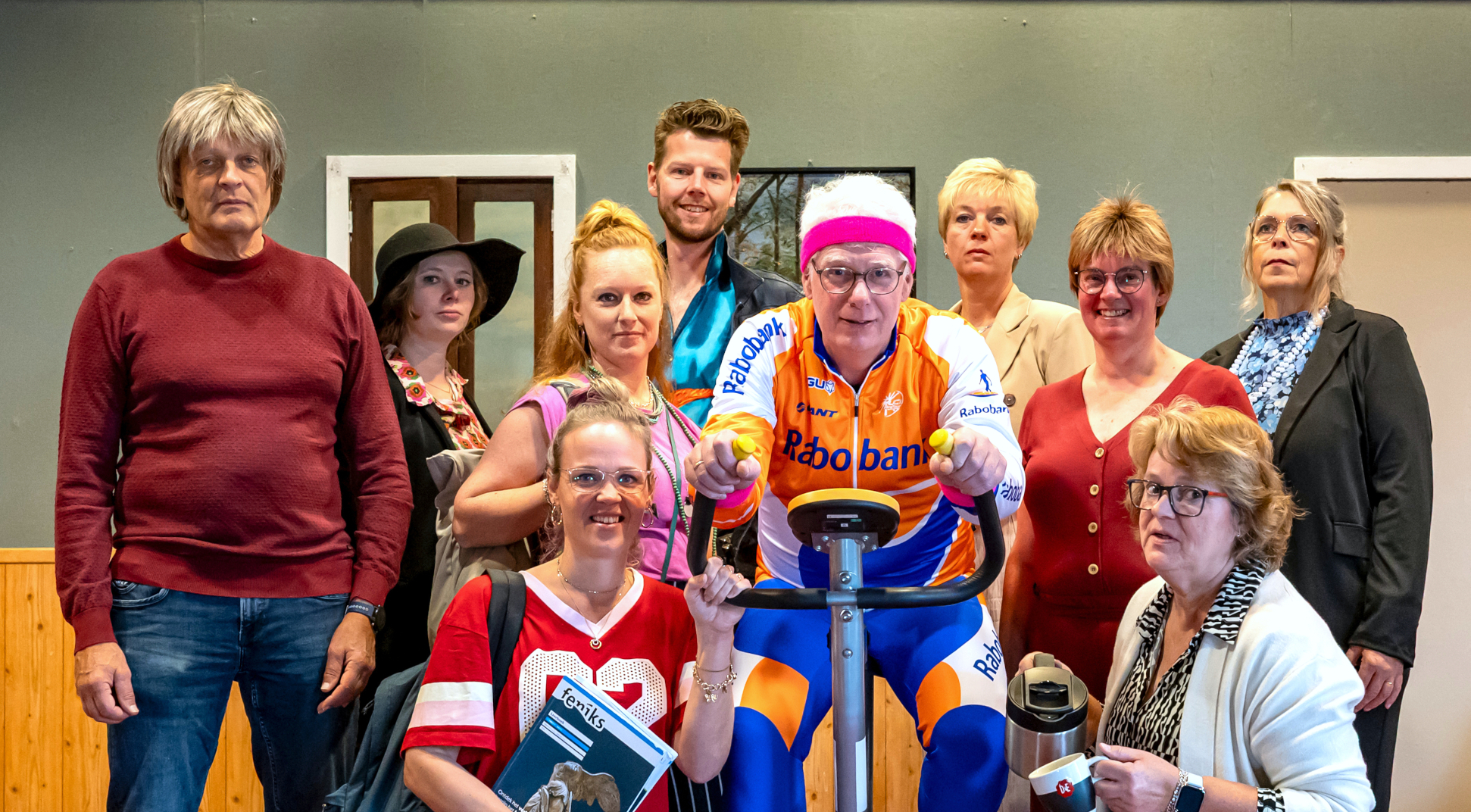 Ons Genoegen Leek foto krant