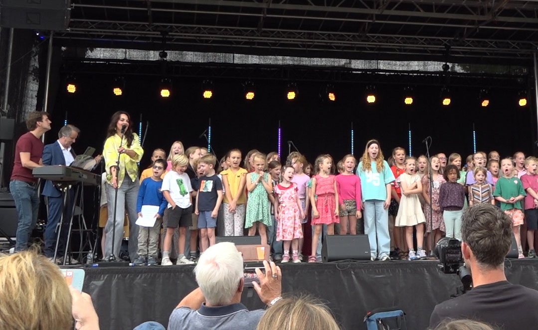 Optreden van Stempalet Familieshow zaterdag op Wat ‘N Kunst in Roden