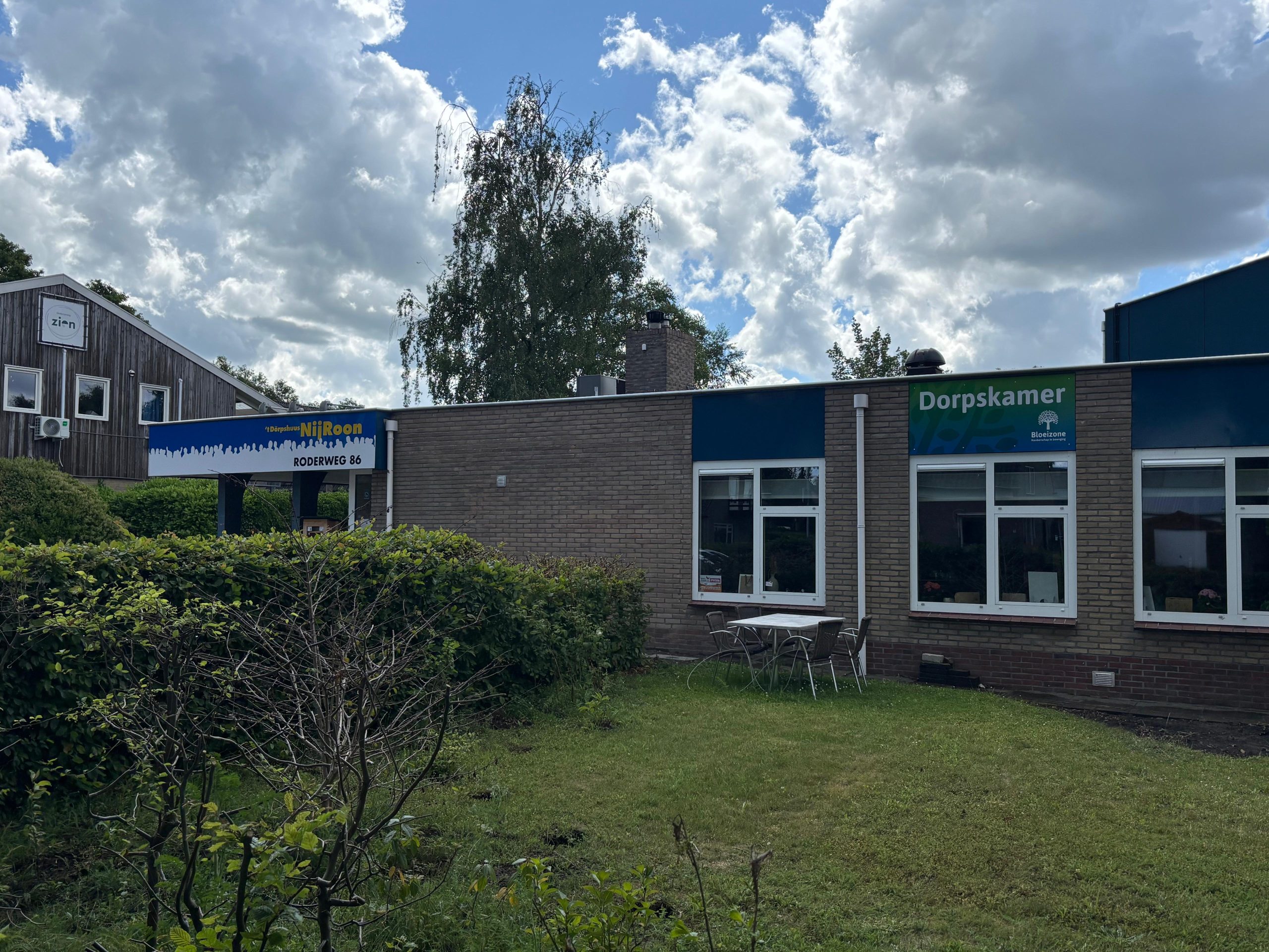 Dorpshuis Doprshuus Nij Roon Nieuw-Roden