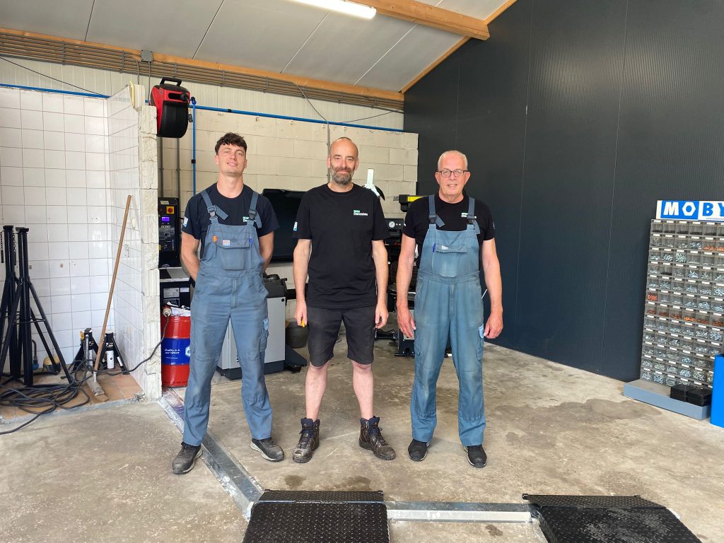 Garage Dorenbos start deze maandag door op nieuwe tijdelijke locatie aan de Ordel in Norg