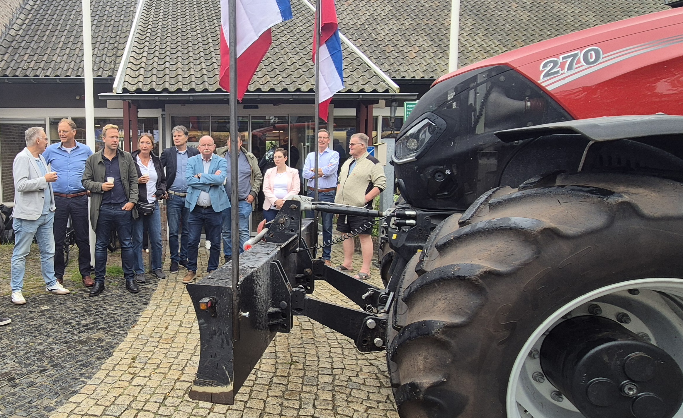 Boerenprotest Gemeenthuis Roden