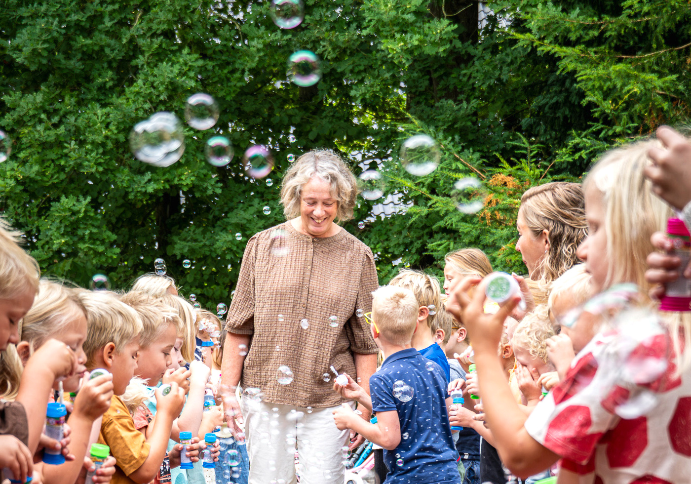 Juf Klaaske 40 jaar 01 - De Hoeksteen 18-08-2026 - Henrike van Essen