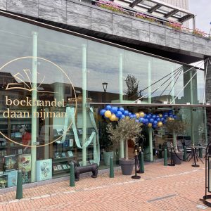 Schrijver Lex Paleaux te gast bij boekhandel Daan Nijman in Roden